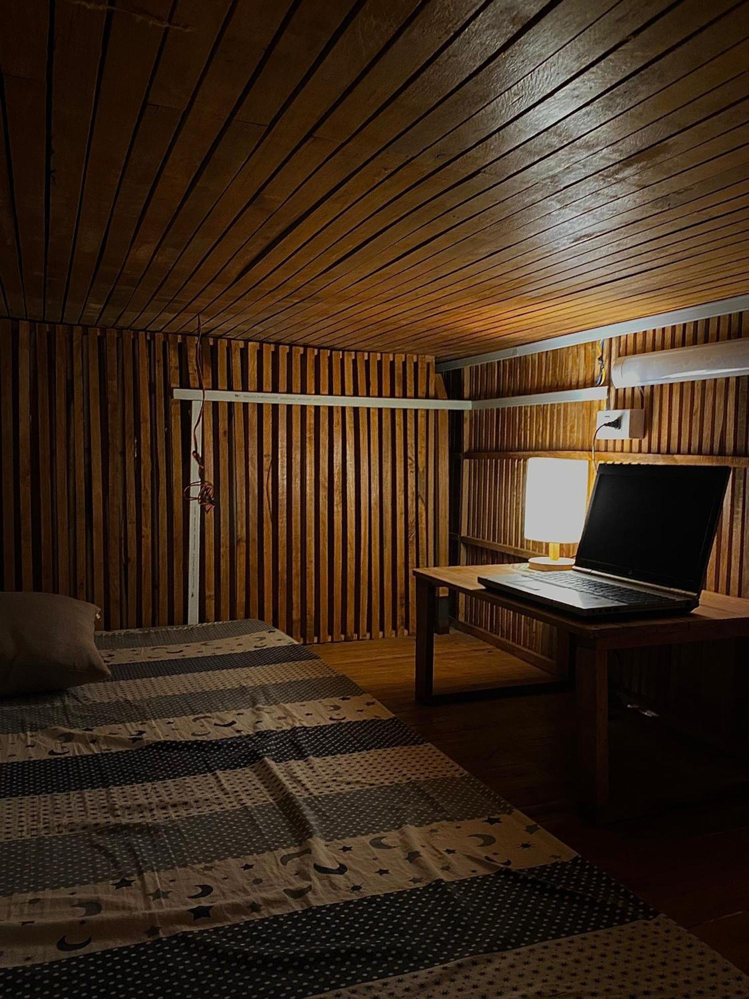 The GK House: Eco-Friendly Central Hostel with Rooftop Views Ho Chi Minh City Exterior photo