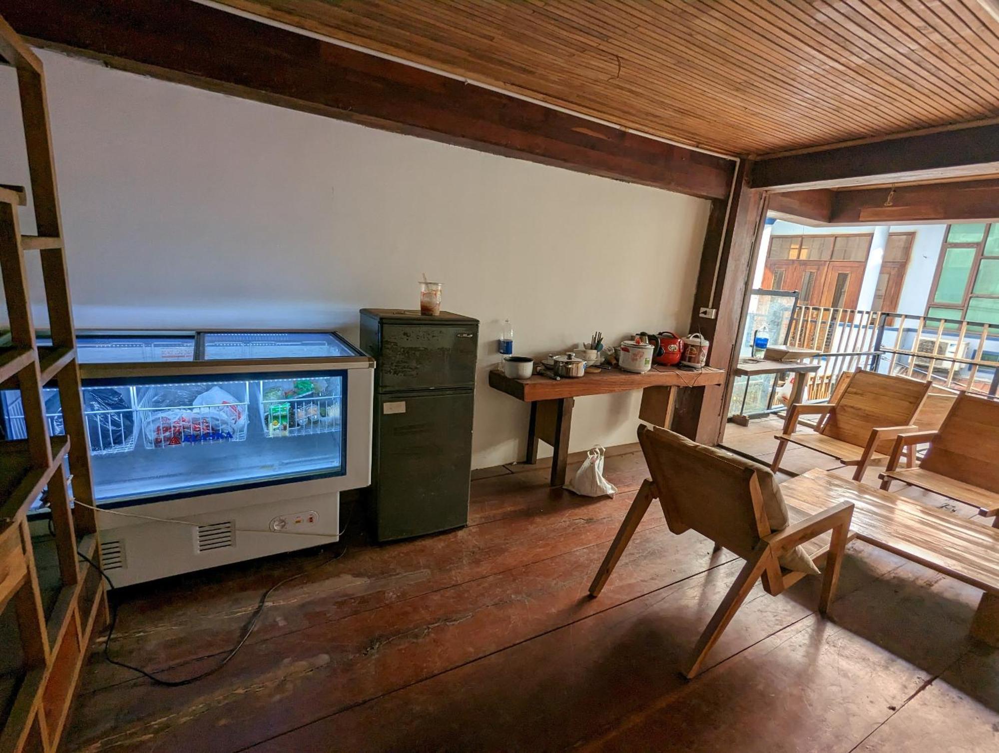 The GK House: Eco-Friendly Central Hostel with Rooftop Views Ho Chi Minh City Exterior photo